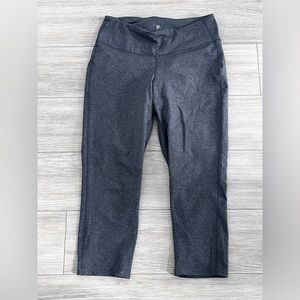 3/4 grey leggings by the gap